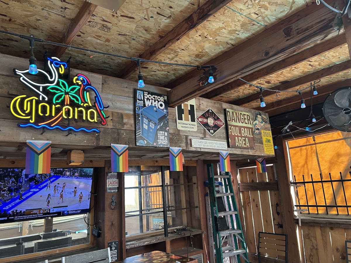 Rain Bistro And Lounge